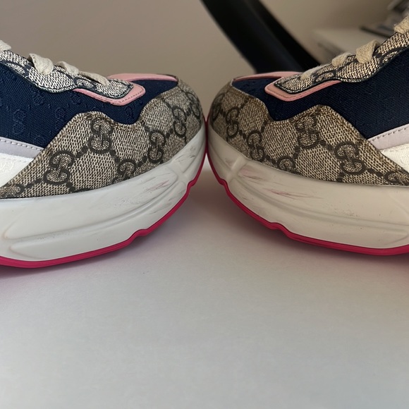 ๐๐๐Women's GG Rhyton sneaker - Picture 8 of 13